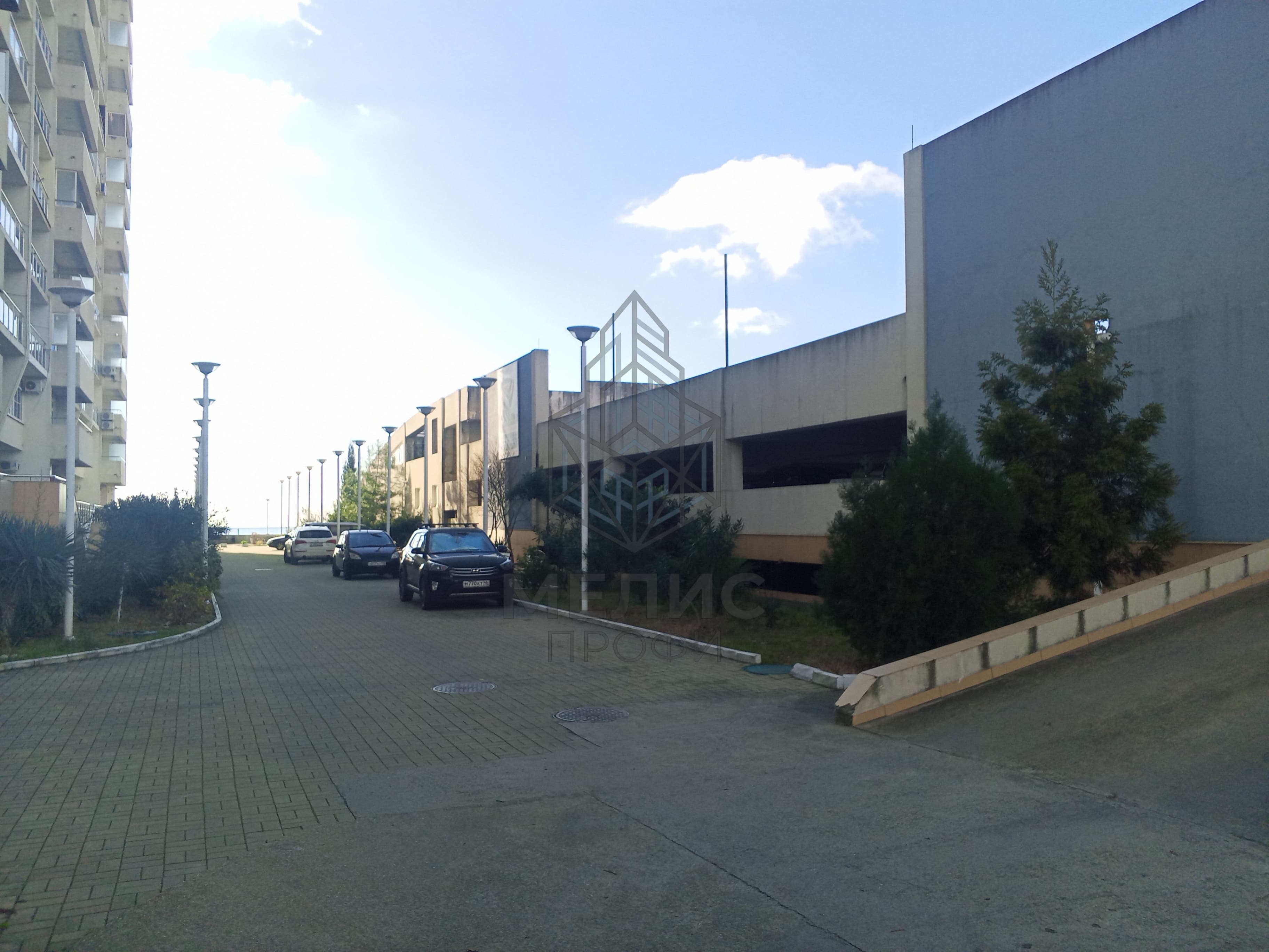 Фото 2 - Вторичное жильё Светлая 2-комнатная в ЖК Сан Марина: 50 м до моря, Лазаревское, Сочи