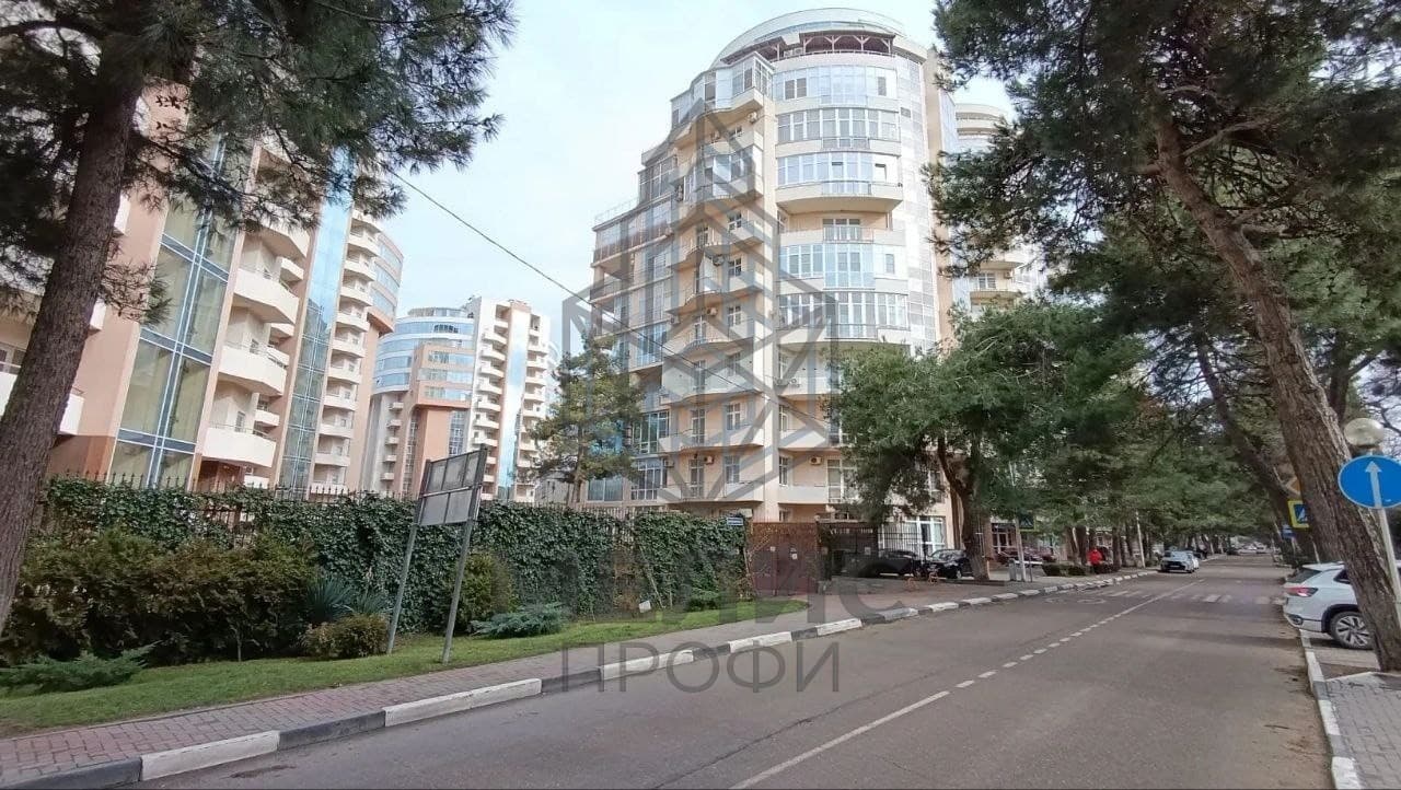 Новостройка в районе Толстый Мыс, Дизайнерские 3-комнатные апартаменты 168м²: Толстый Мыс, морская панорама.