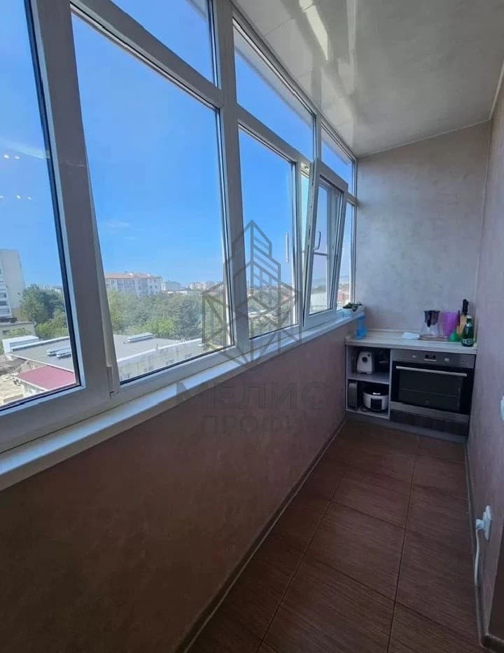 Фото 2 - Вторичное жильё 3-х кмнатная в центре