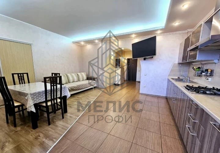 Фото 4 - Вторичное жильё 3-х кмнатная в центре