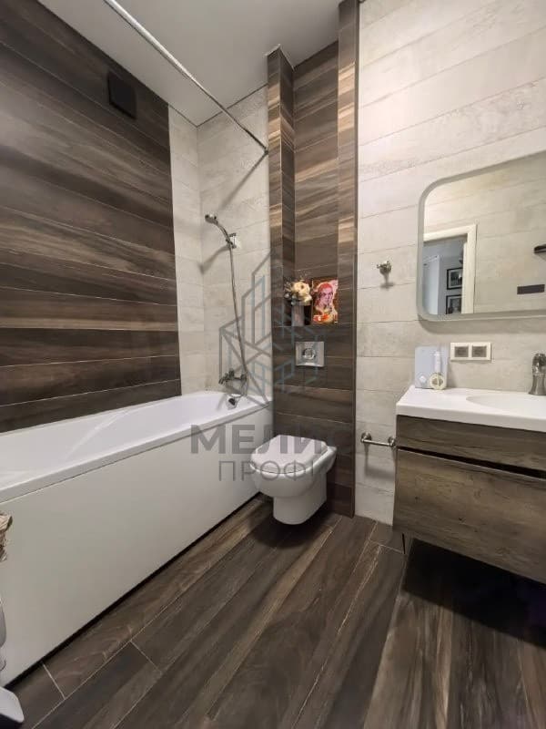 Фото 5 - Вторичное жильё 3 комнатная в лучшем районе города