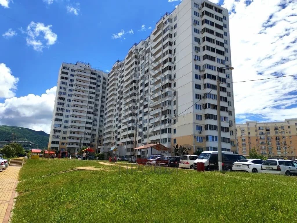 Фото 3 - Вторичное жильё ЖК "Кубанская Марка"